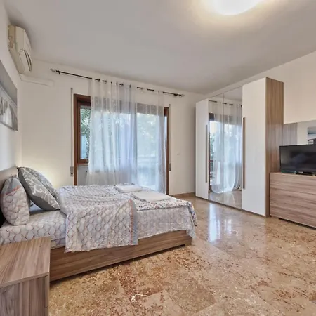 Cozy & Πανσιόν