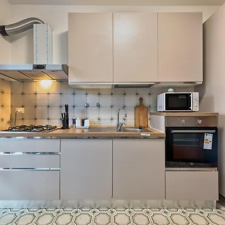 Cozy & Πανσιόν *